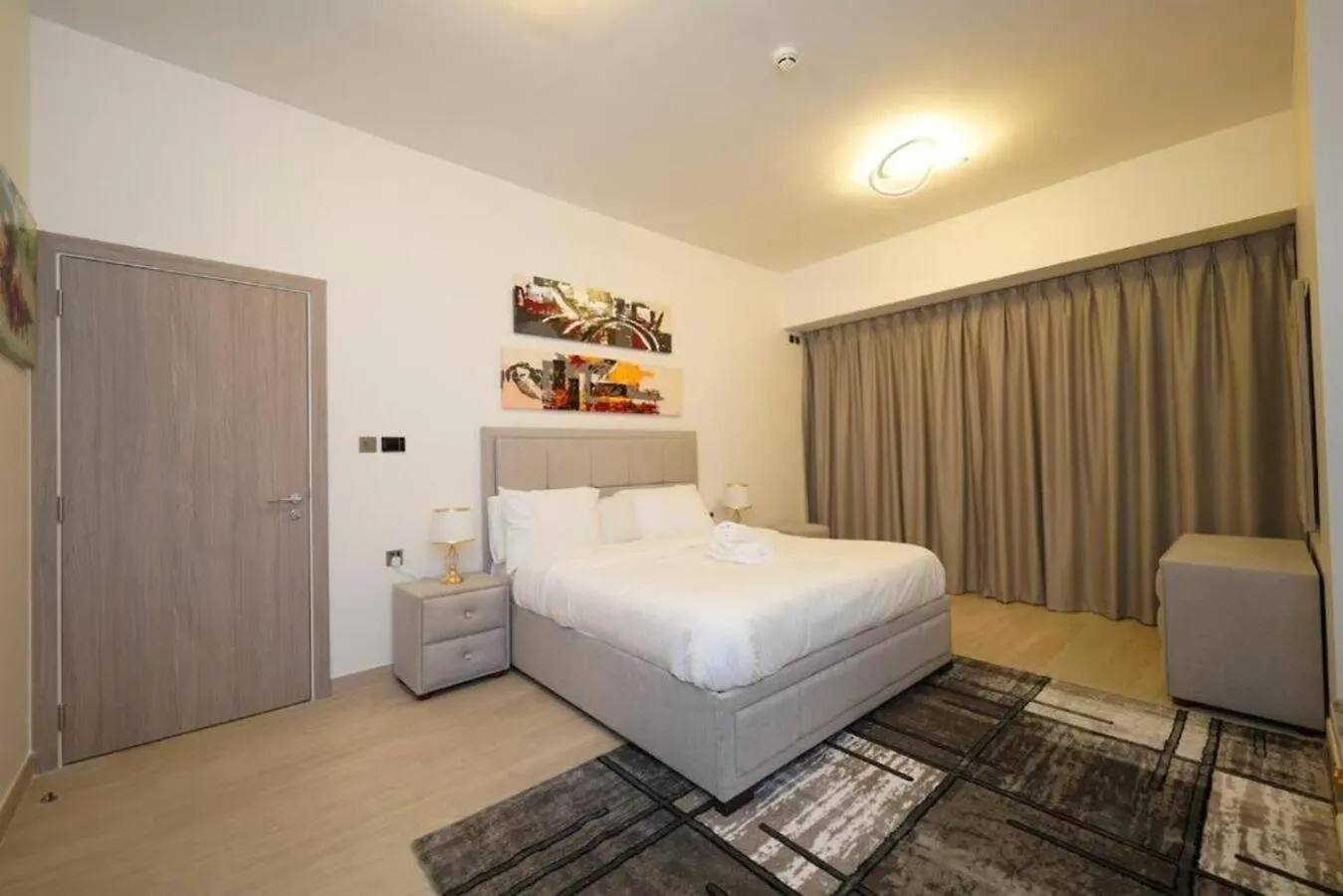 Apartment Brown Stone Holiday Homes Me Do Re Dubai